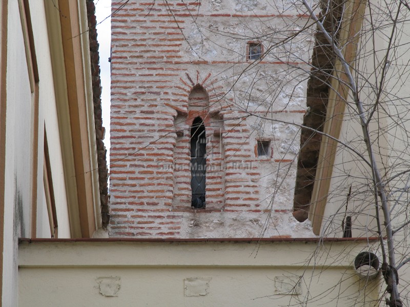 Vano de la cara meridional de la torre