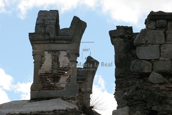 Detalle del campanario