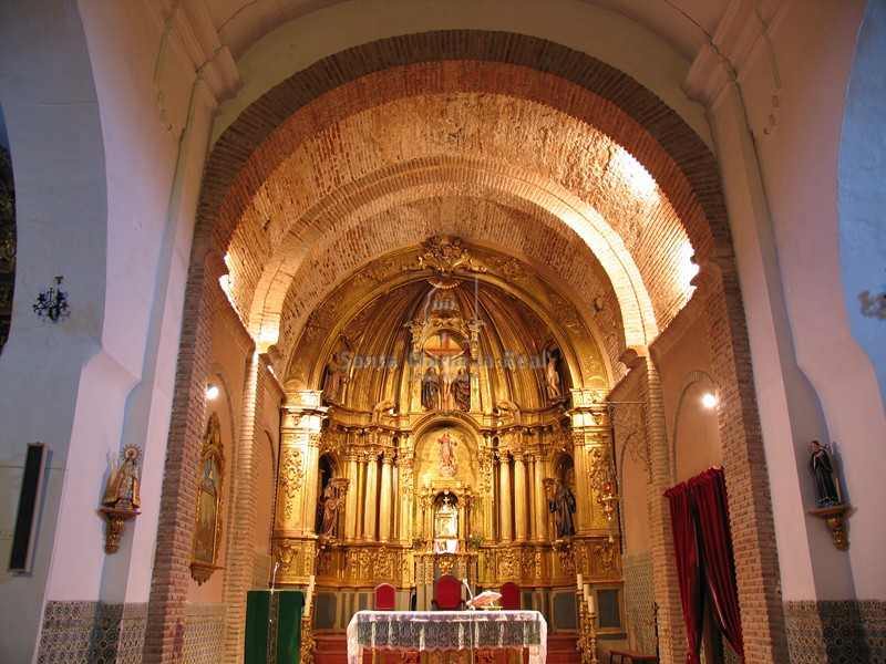 Vista de la nave hacia la cabecera