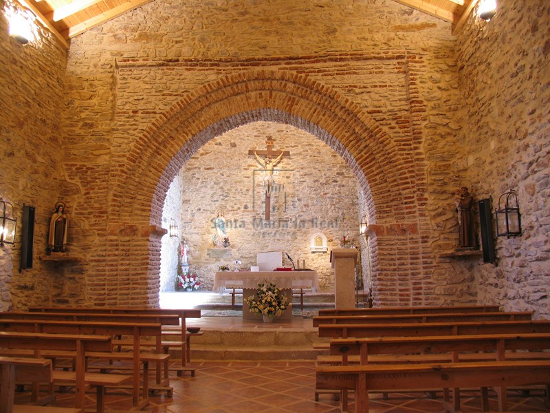 Interior del templo