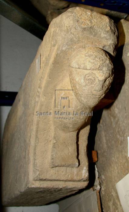 Capitel figurativo