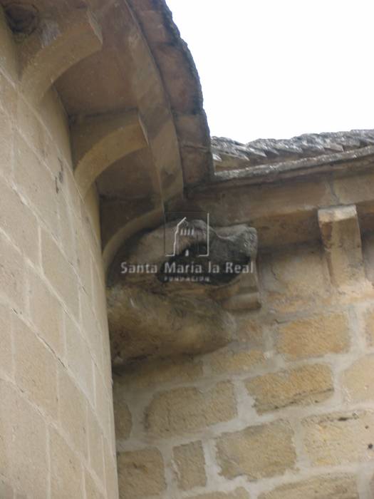 Detalle del punto de encuentro de los dos ábsides
