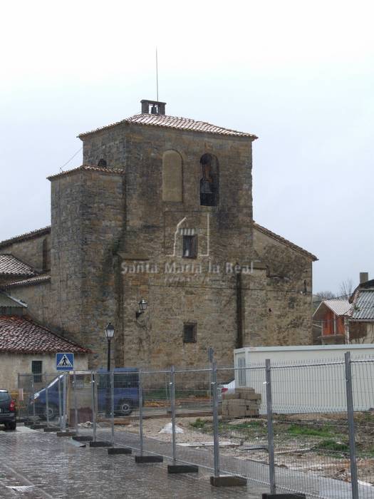 Vista exterior de la torre desde el oeste