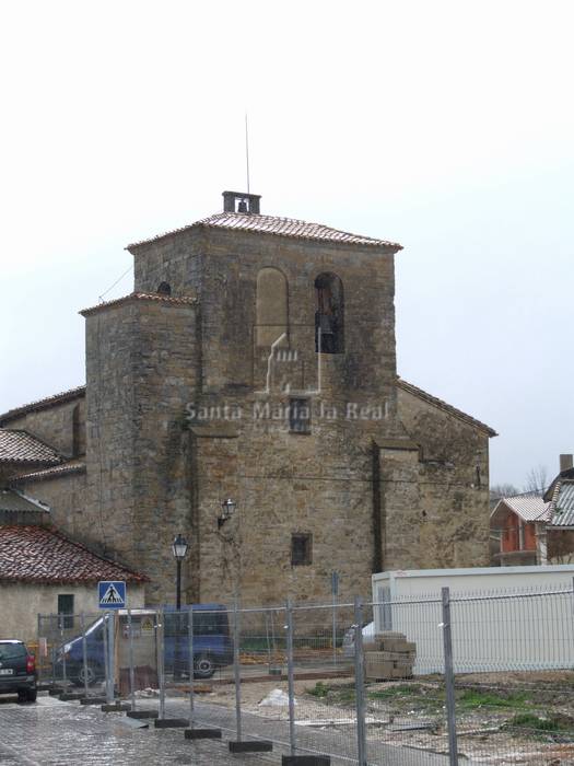Vista exterior de la torre desde el oeste