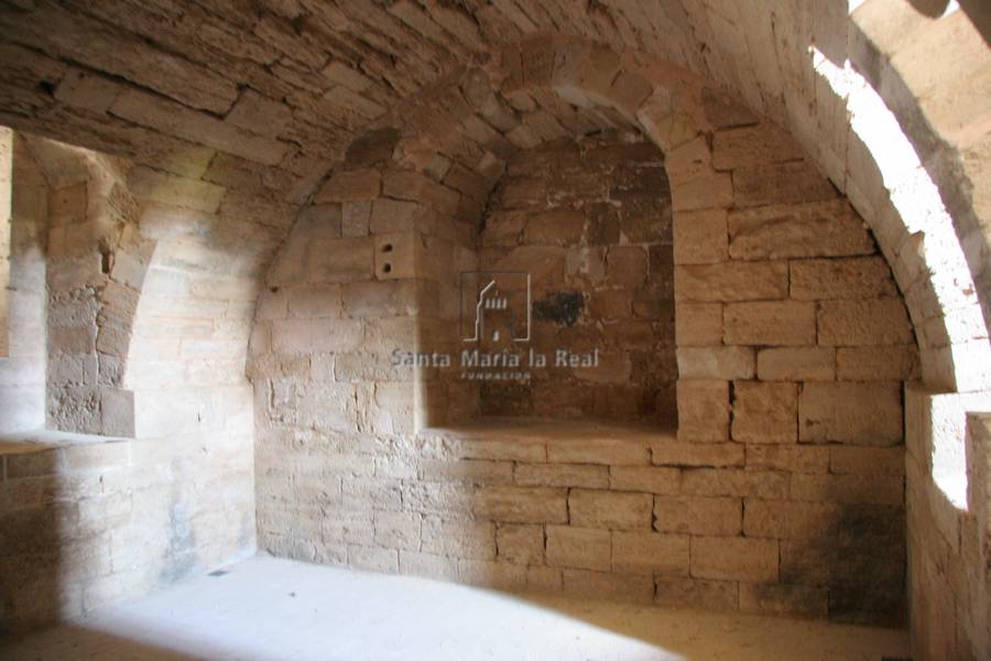 Interior de la torre occidental