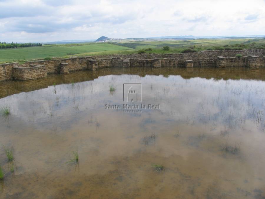Restos del depósito de agua del poblado de Andelos