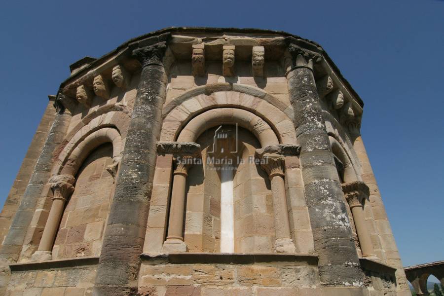 Detalle exterior del ábside