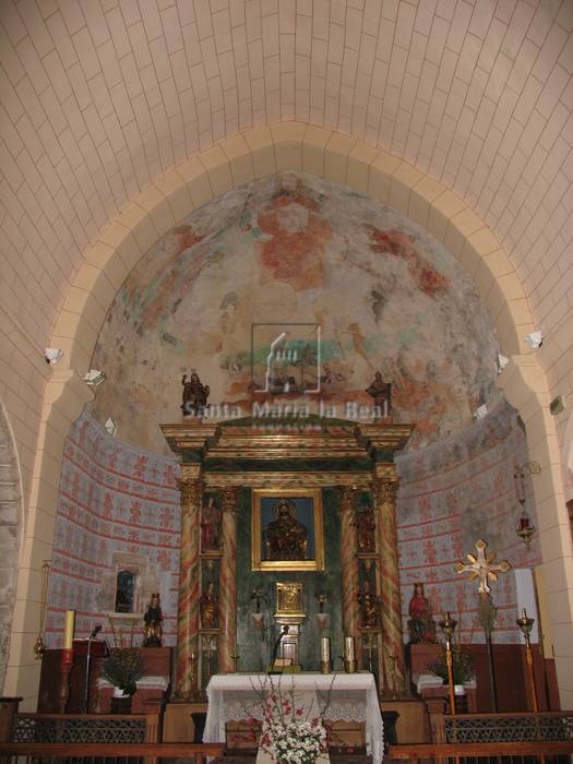 Vista interior del ábside
