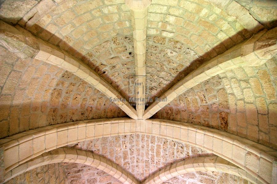 Bovedas de cruceria del interior de la capilla de San Adrián