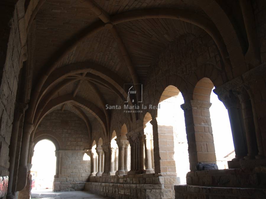 Interior del pórtico