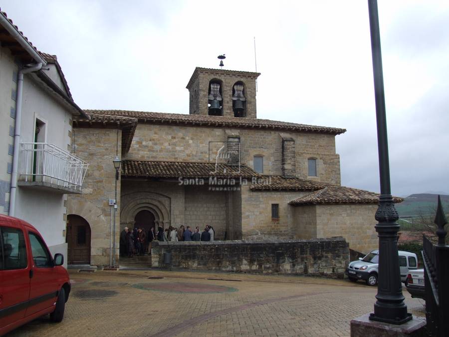 Exterior desde el lado sur