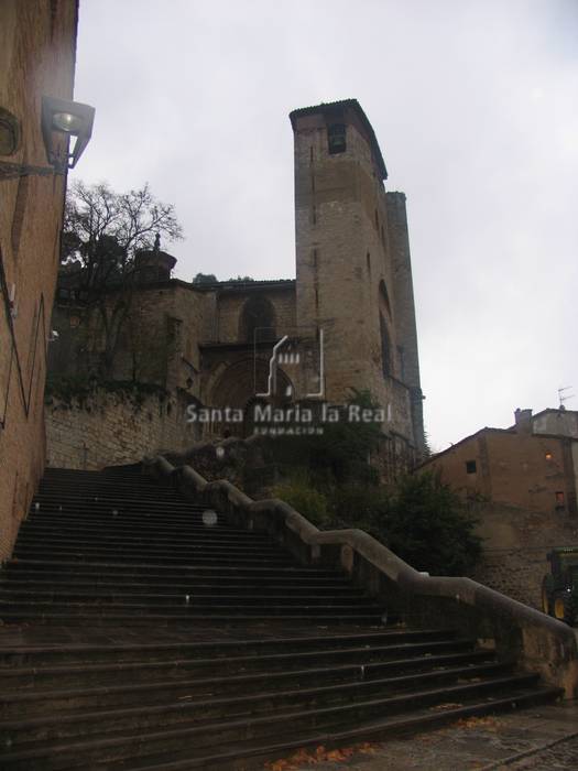 Escalinata y calle de San Pedro de la Rúa