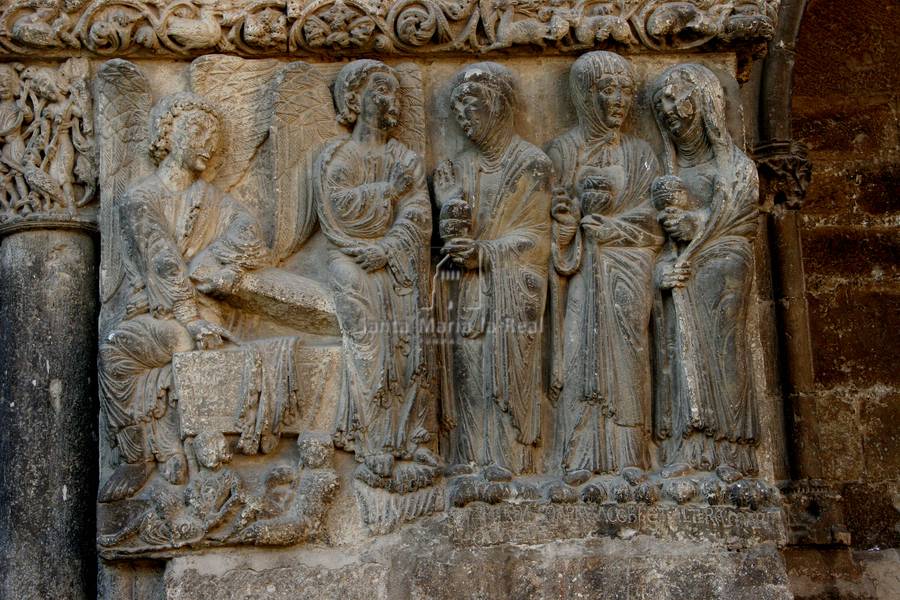 Relieve de la Visitatio sepulcri de la portada norte