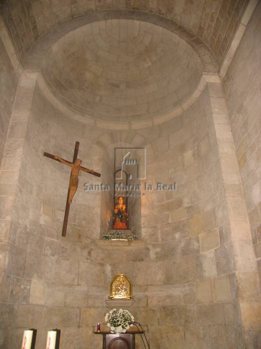 Vista interior del ábside