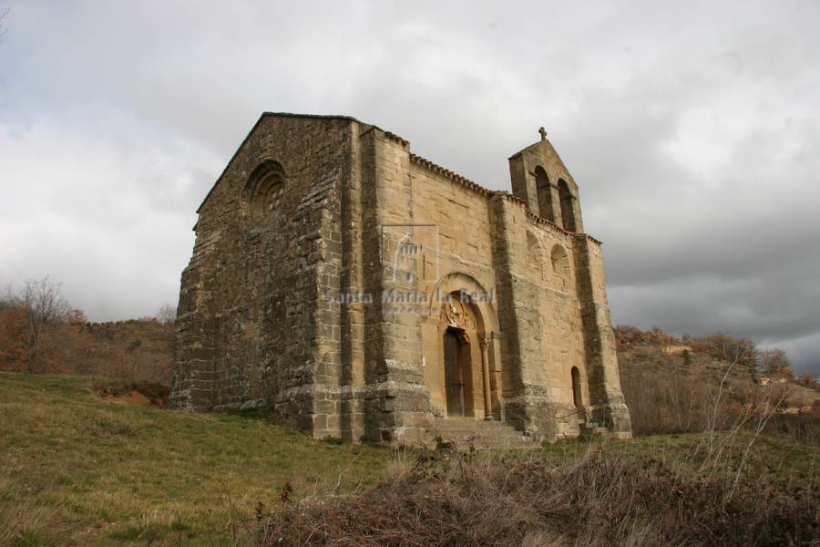 Vista del exterior de la iglesia desde el suroeste Vista del exterior de la iglesia desde el suroeste