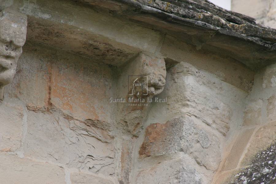 Canecillo del  ábside