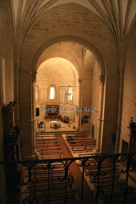 Interior de la nave