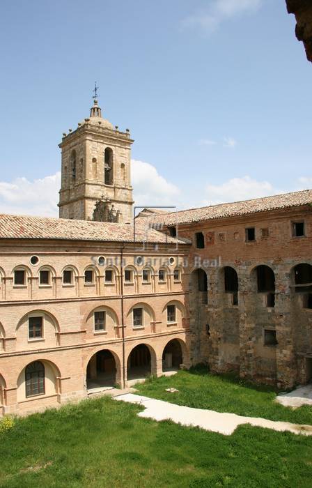 Exterior del claustro nuevo