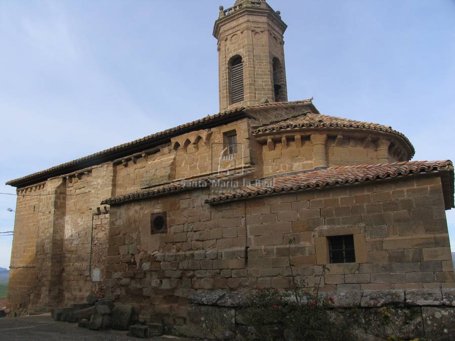 Vista exterior de la fachada sur