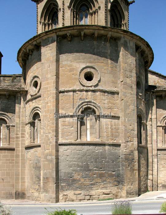 Detalle exterior del ábside desde el este