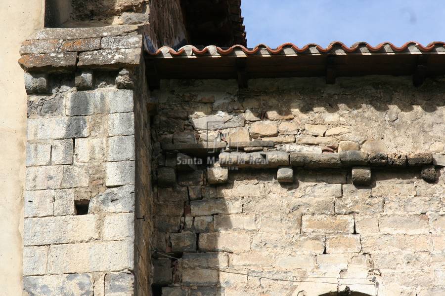 Detalle exterior del muro sur