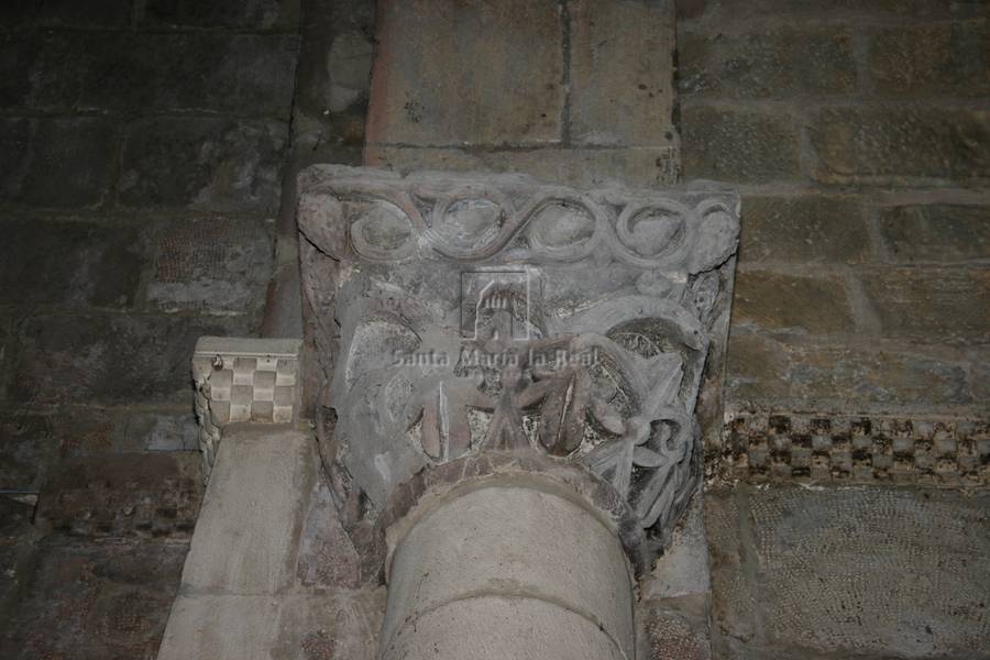 Capitel del  interior