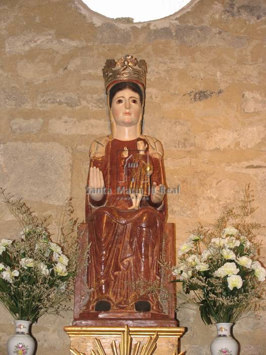 Talla de Nuestra Señora del Sagrario con el Niño
