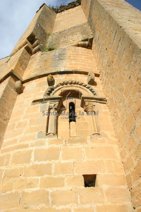 Ventana exterior desde el este