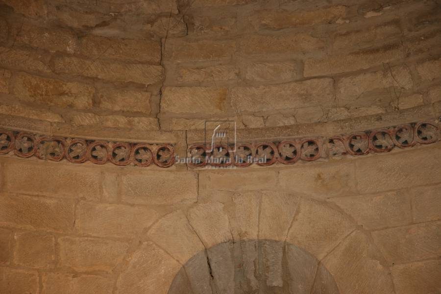 Detalle de la imposta del interior