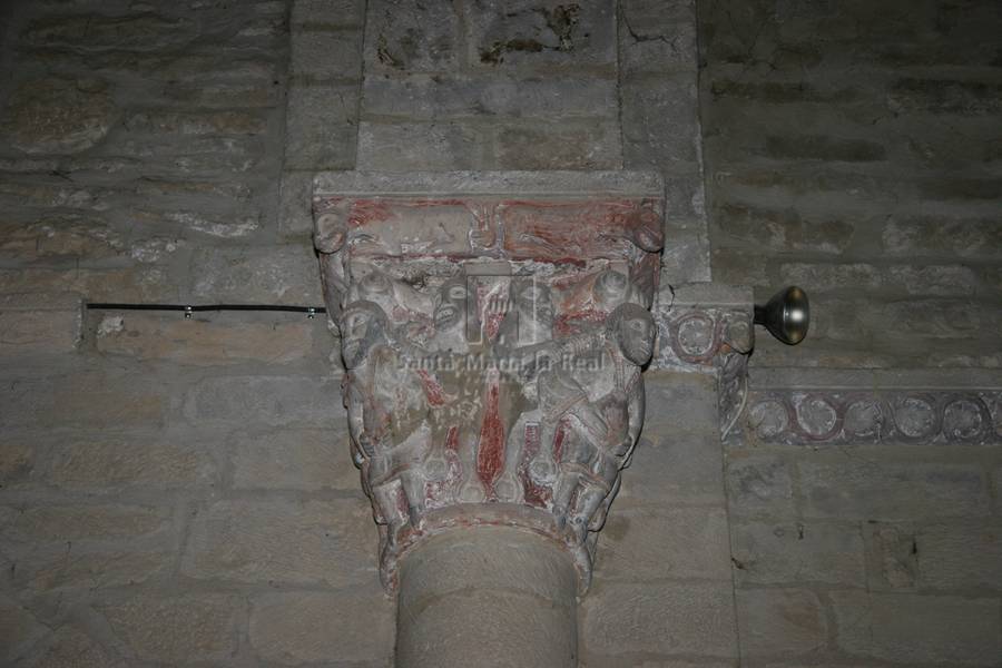 Capitel del arco triunfal. Figurativo