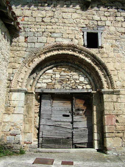 Exterior.Detalle de portada de la iglesia