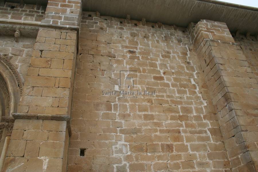 Detalle del muro meridional