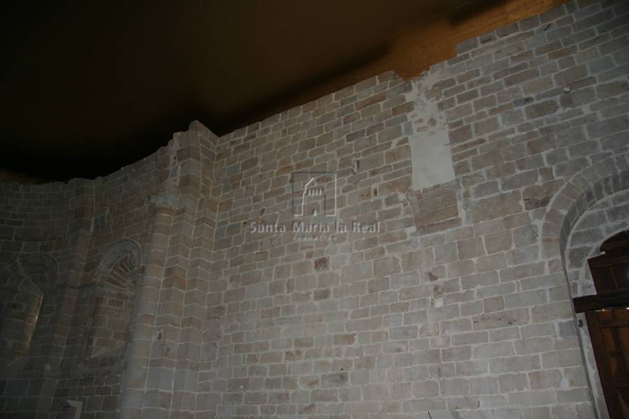 Vista interior de la fachada oeste