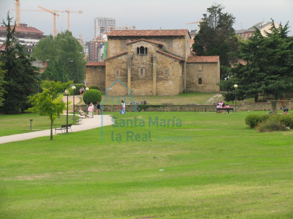 Vista general de la iglesia