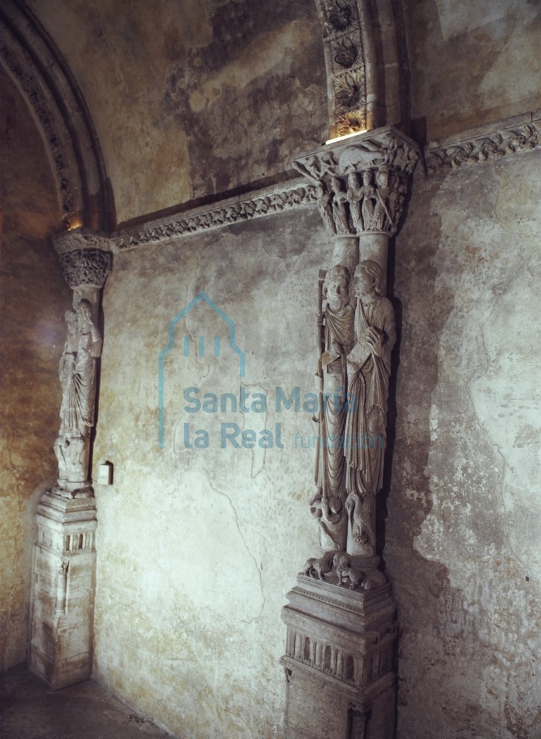 Cámara Santa. Interior de la capilla de San Miguel