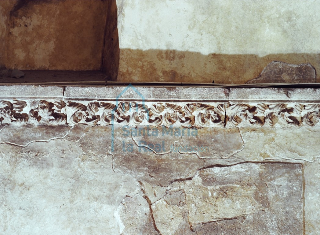 Detalle de la línea de imposta