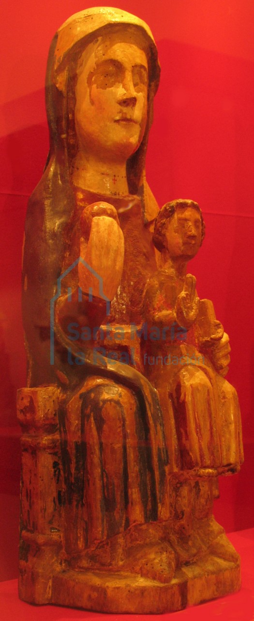 Virgen con niño (sala 1, vitrina 3)