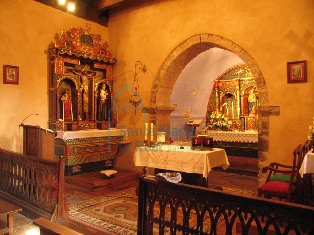 Interior de la cabecera