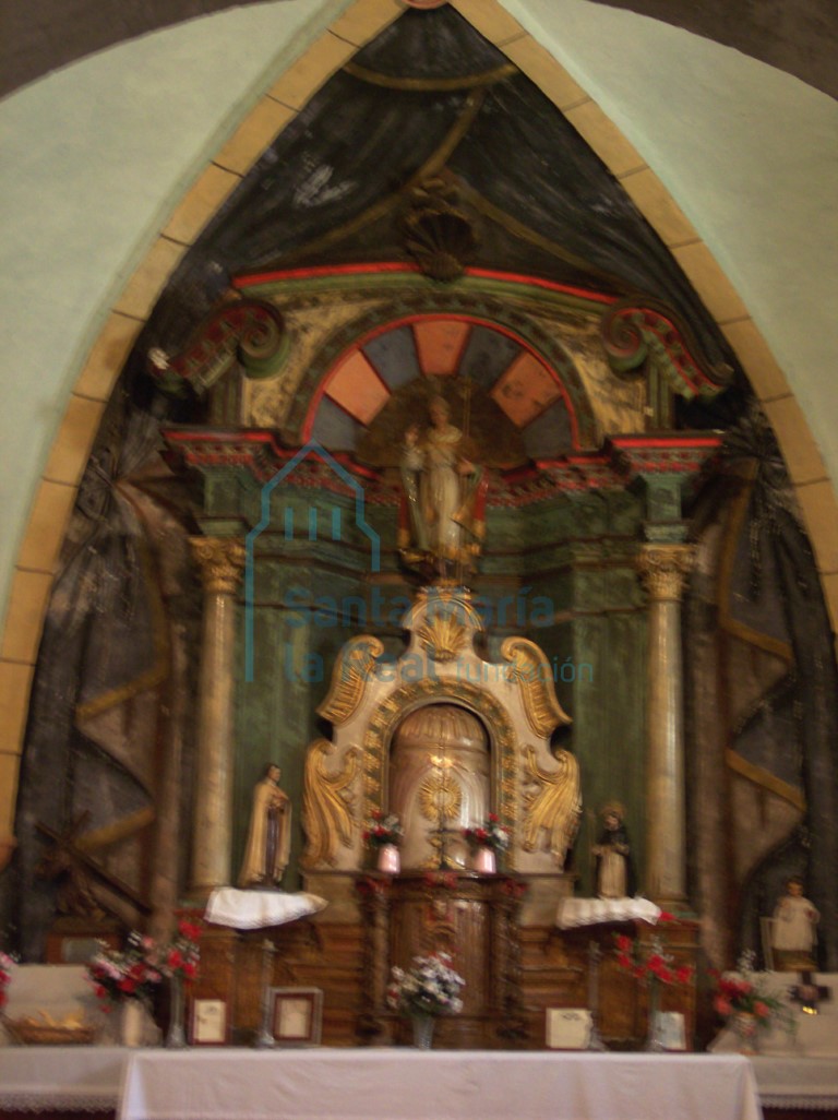 Interior del ábside