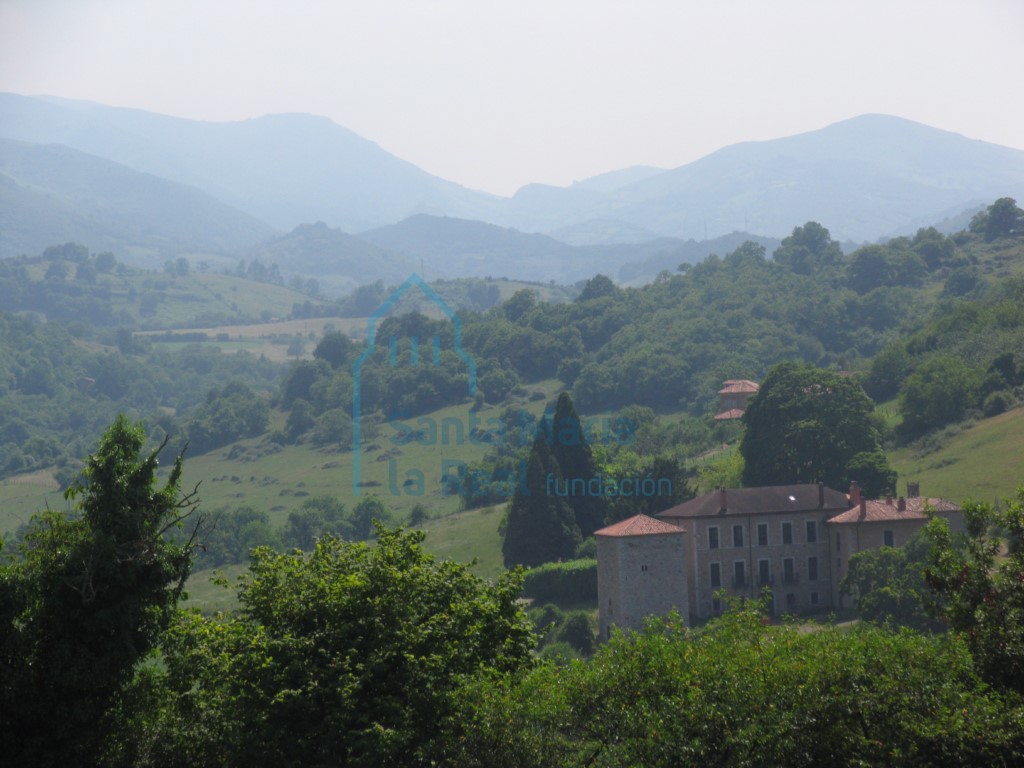 Vista de la torre palacio de los Ferrara