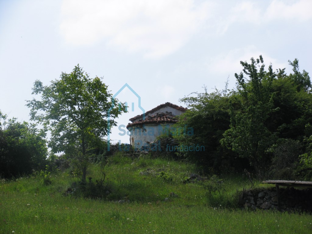 Panorámica exterior de la ermita