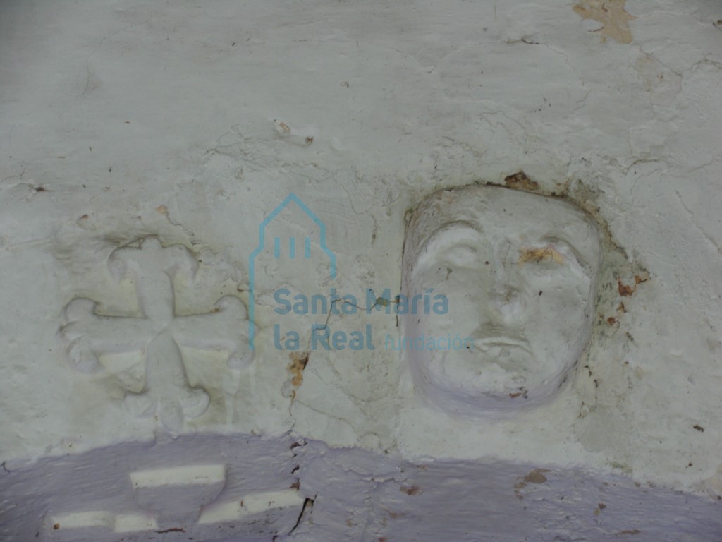 Detalle en el intradós del arco del triunfo