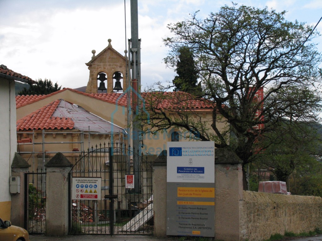 Exterior este