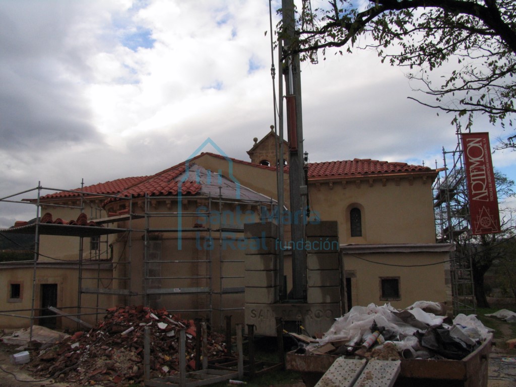 Exterior este