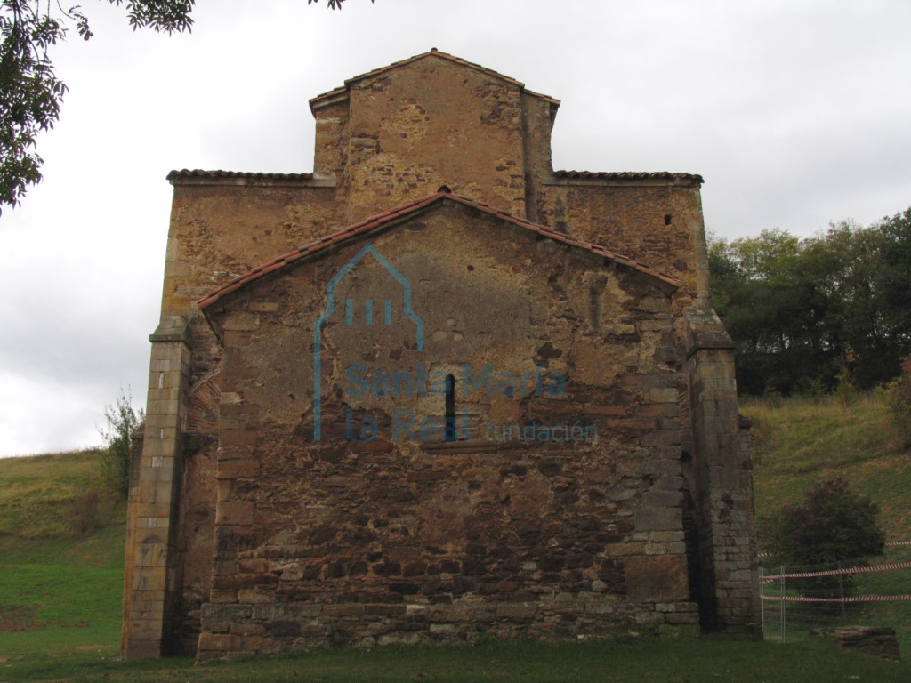 Vista exterior de la cabecera