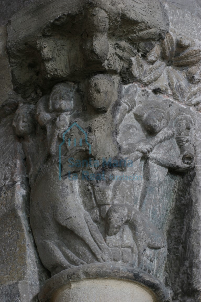 Capitel del arco triunfal