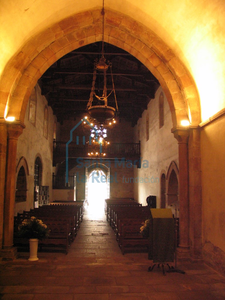Vista del interior desde la cabecera