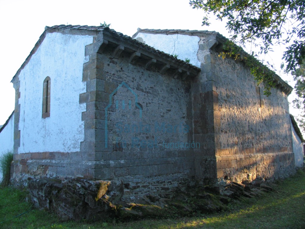 Exterior de la capilla de los Mártires