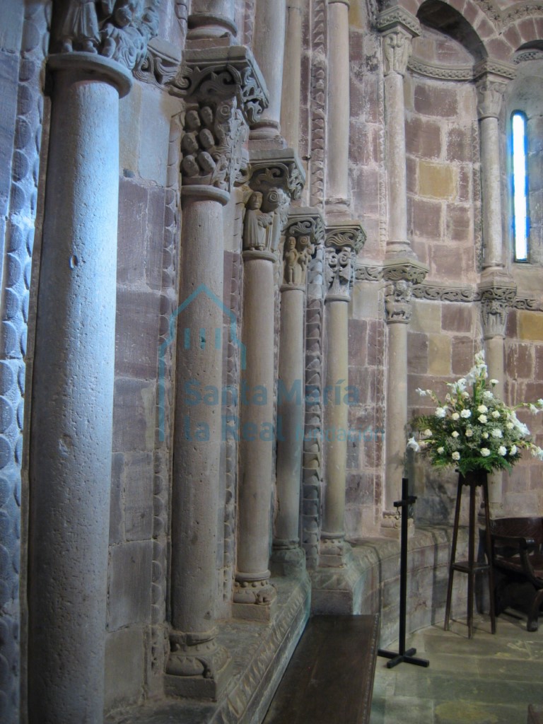 Arquería del presbiterio