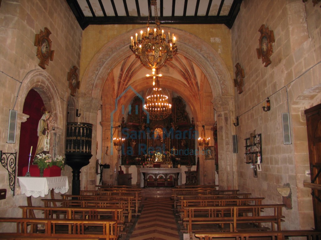 Interior de la iglesia